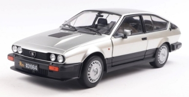 421186543 Alfa Romeo GTV6 1984 silver 1:18